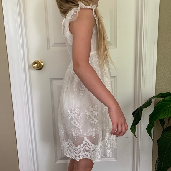 White lace summer dress with bow in the back 7T - Picture 6 of 16